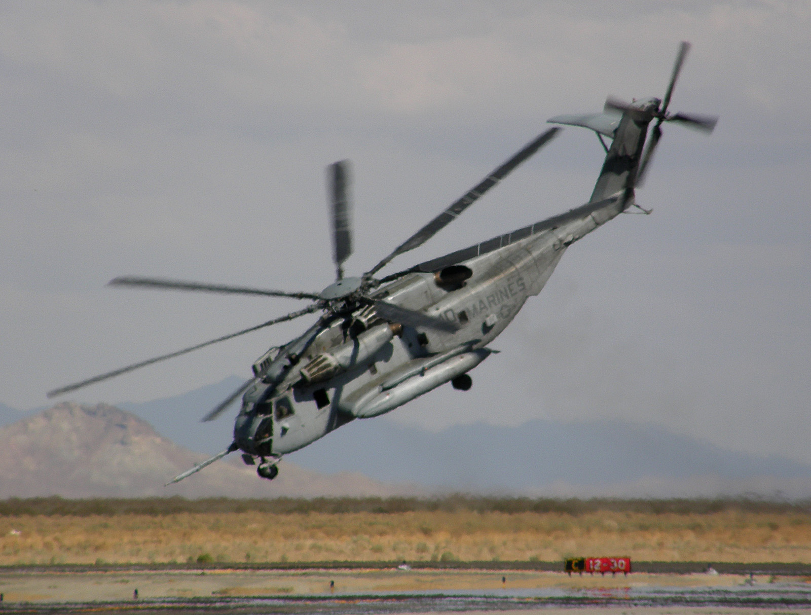 Helicoptero Sikorsky CH-53E Super Stallion